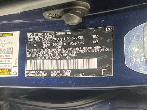 Used 2018 Toyota 4Runner SR5 image 30