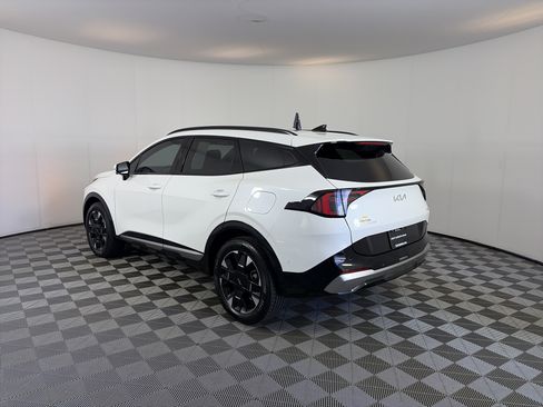 Certified 2026 Kia Sportage SX Prestige AWD/4WD image 8