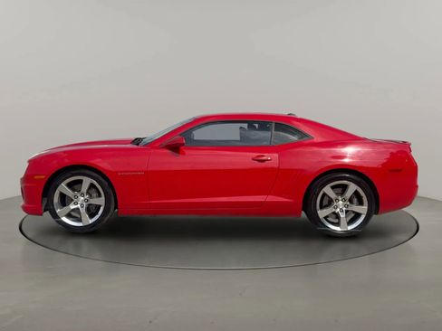 Used 2010 Chevrolet Camaro SS w/ RS Package image 2