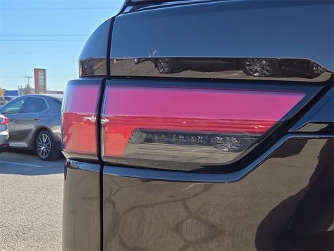 Certified 2024 Toyota Sequoia Limited image 22