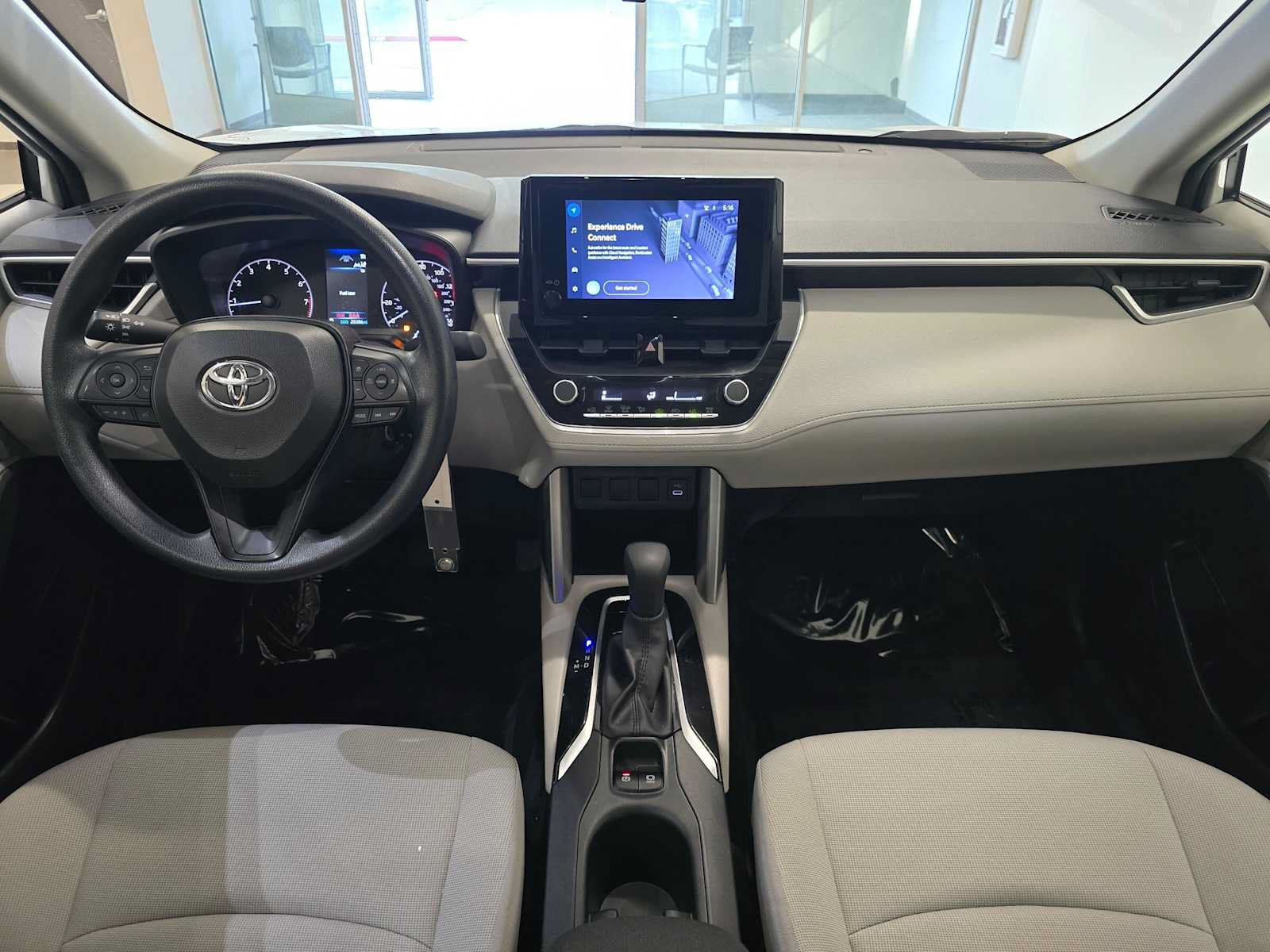Certified 2024 Toyota Corolla Cross L AWD/4WD image 10