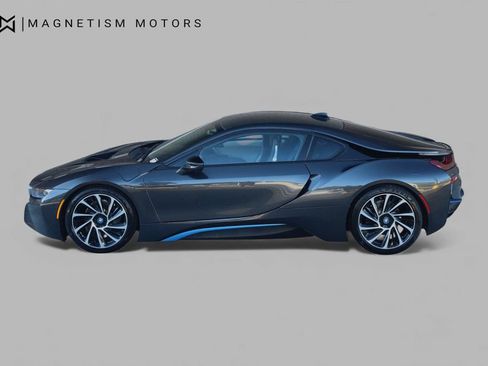 Used 2014 BMW i8 image 3