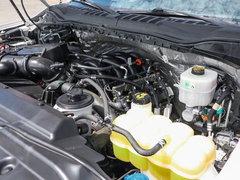 Used 2020 Ford F450 XL w/ Power Equipment Group RWD image 12