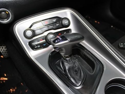 Used 2019 Dodge Challenger R/T Scat Pack RWD image 19