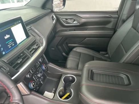 Used 2024 Chevrolet Tahoe RST w/ Luxury Package AWD/4WD image 9