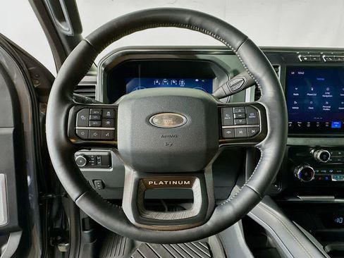 Certified 2024 Ford F250 Platinum w/ Tremor Off-Road Package image 16
