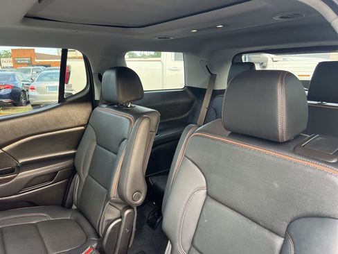Certified 2022 GMC Acadia AT4 image 27