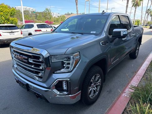 Used 2021 GMC Sierra 1500 SLT w/ Driver Alert Package I RWD image 3