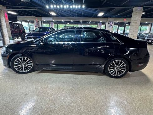 Used 2019 Lincoln MKZ Premiere FWD image 4