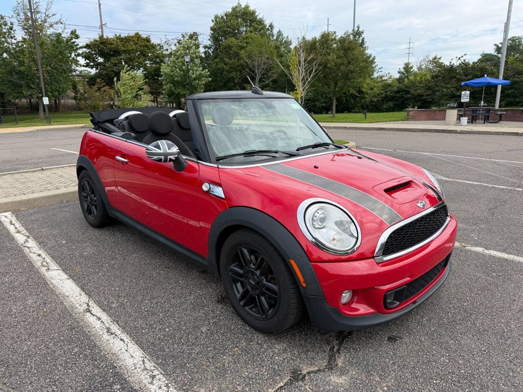 Used 2013 MINI Cooper S FWD image 2