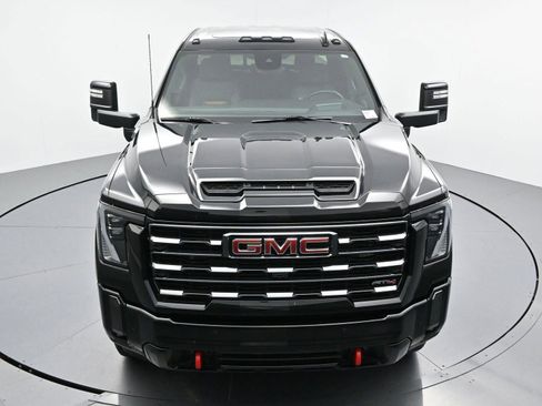 Used 2024 GMC Sierra 2500 AT4 w/ AT4 Premium Plus Package AWD/4WD image 42