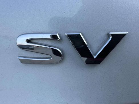 Used 2017 Nissan Sentra SV w/ Style Package FWD image 40
