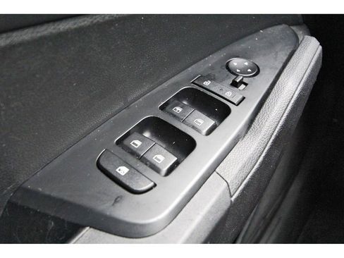 Used 2023 Kia Sportage LX FWD image 21