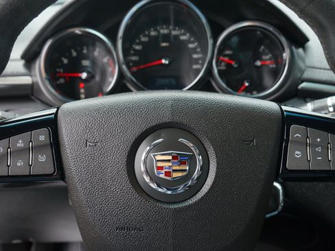 Used 2011 Cadillac CTS V RWD image 19
