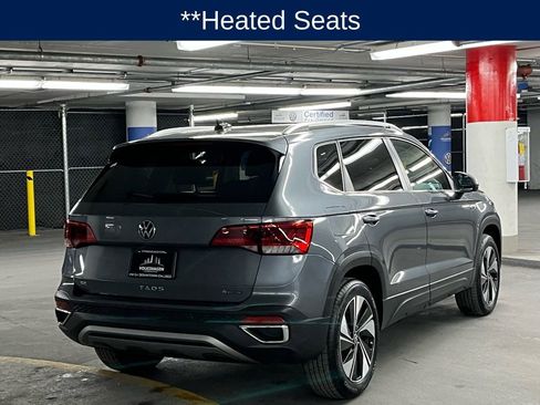 Used 2024 Volkswagen Taos SE image 6