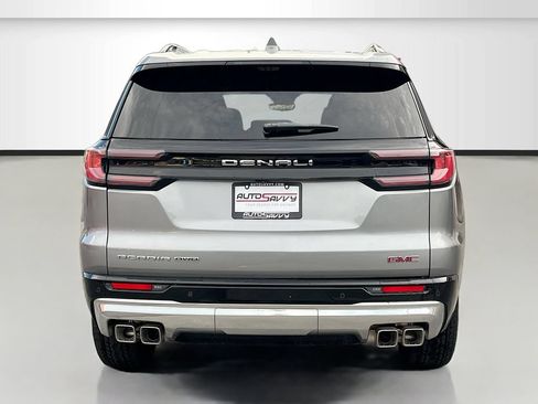 Used 2026 GMC Acadia Denali AWD/4WD image 6