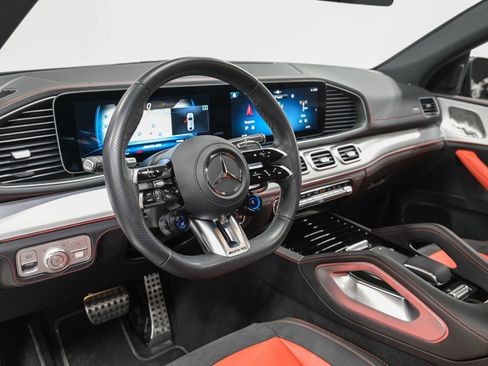 Used 2025 Mercedes-Benz GLE 53 AMG 4MATIC Coupe image 14