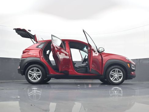 Used 2020 Hyundai Kona SE AWD/4WD image 34
