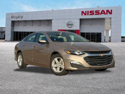 Used 2025 Chevrolet Malibu LS