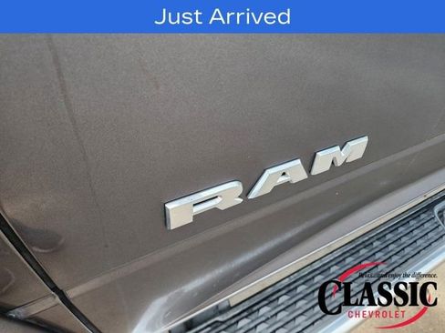 Used 2022 RAM 3500 Tradesman w/ Chrome Appearance Group image 20