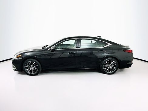 Used 2024 Lexus ES 350 w/ Premium Package image 4