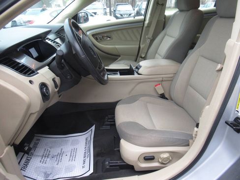 Used 2015 Ford Taurus SEL w/ Equipment Group 201A AWD/4WD image 16