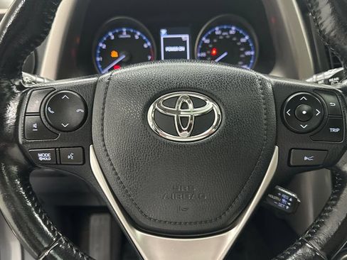 Certified 2018 Toyota RAV4 XLE AWD/4WD image 14