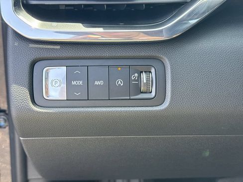 New 2026 GMC Acadia Denali Ultimate AWD/4WD image 19