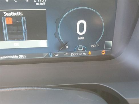 Used 2024 Ford Expedition Platinum image 15