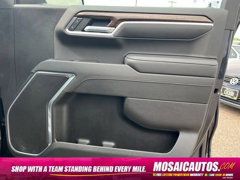 Used 2022 GMC Sierra 1500 Elevation AWD/4WD image 9