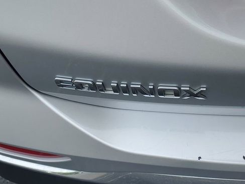 Used 2020 Chevrolet Equinox LT FWD image 9