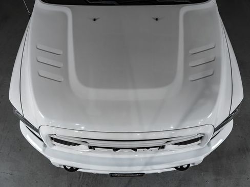 Used 2018 RAM 2500 Laramie w/ Sport Appearance Group AWD/4WD image 38
