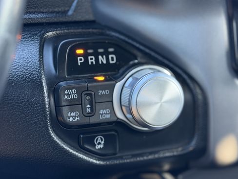 Used 2022 RAM 1500 Laramie w/ Sport Appearance Package image 17