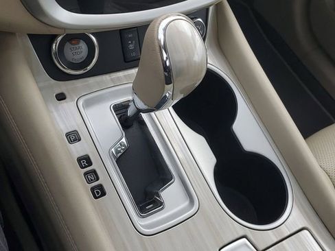 Used 2017 Nissan Murano SL image 30