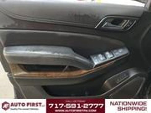 Used 2019 Chevrolet Suburban LT image 10