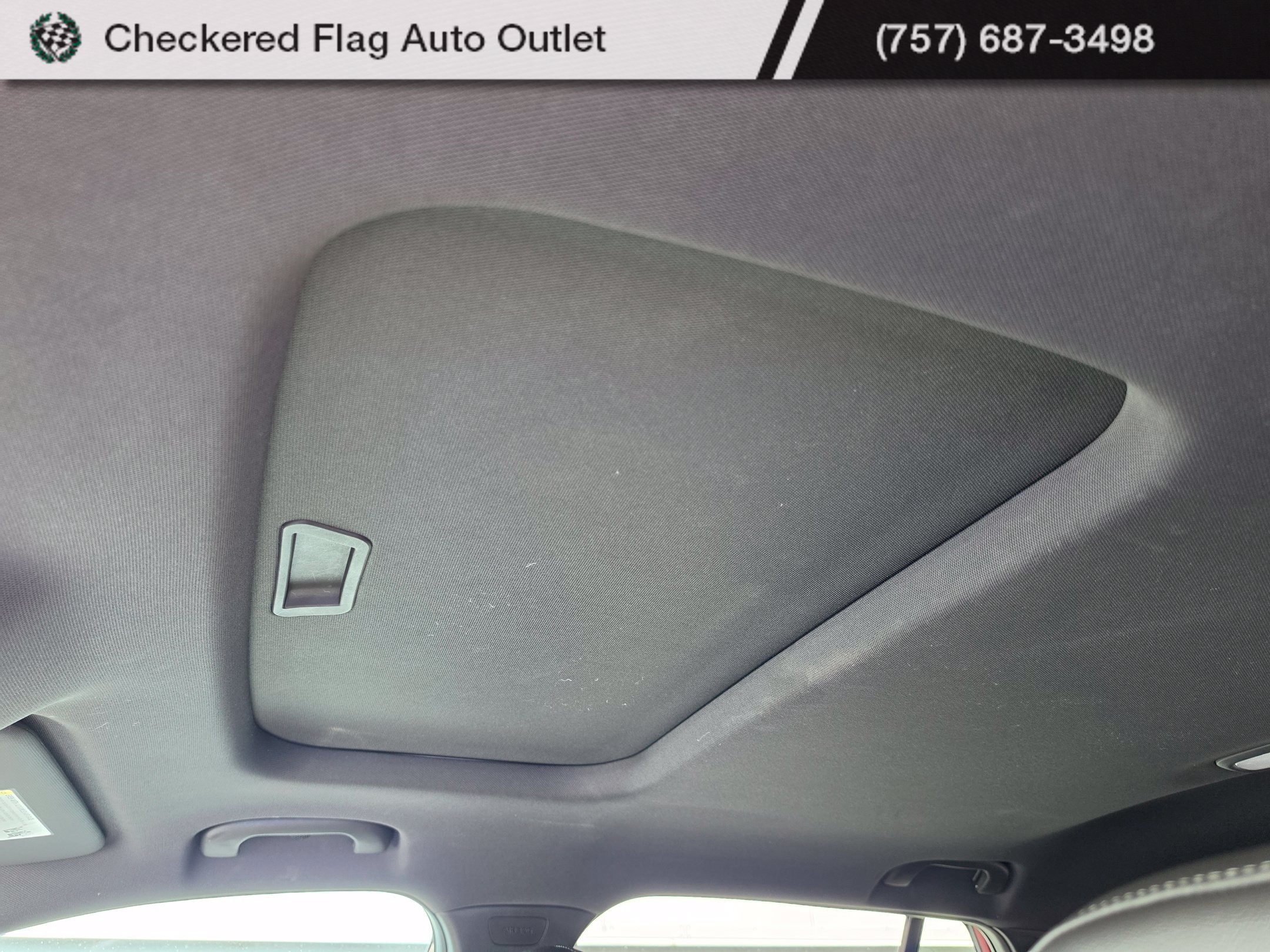 Used 2024 Chevrolet Trax RS w/ Sunroof Package FWD image 22