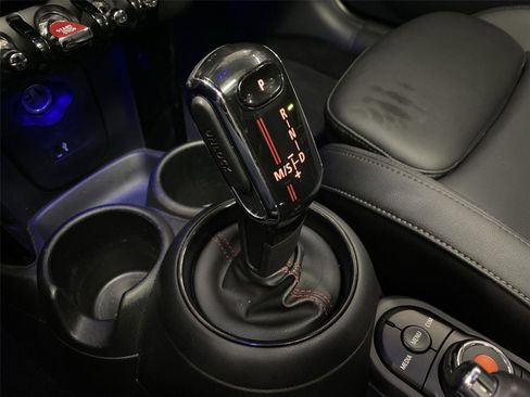 Used 2020 MINI Cooper S w/ Premium Package FWD image 25