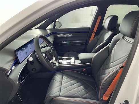 New 2026 Genesis GV70 3.5T Sport Prestige image 4