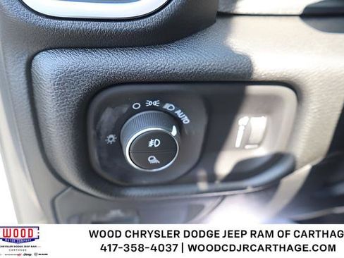 New 2026 RAM 1500 Express AWD/4WD image 18