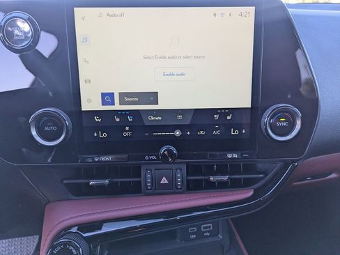 Used 2026 Lexus NX 350 NX 350 Premium w/ Accessory Package (Z1) image 19