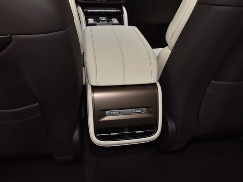 New 2026 Lincoln Nautilus Black Label w/ Jet Appearance Package AWD/4WD image 18