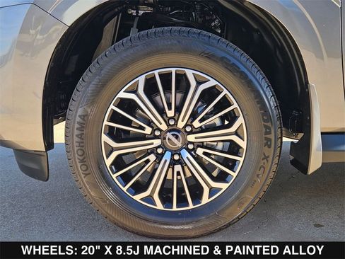 New 2026 Nissan Armada Platinum image 30