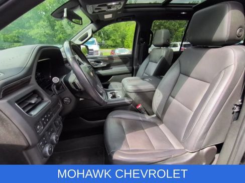 Used 2022 Chevrolet Tahoe LT w/ LT Signature Package AWD/4WD image 10