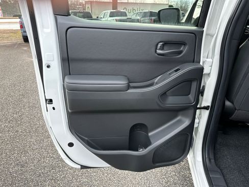 New 2026 Nissan Frontier SV w/ SV Convenience Package RWD image 21
