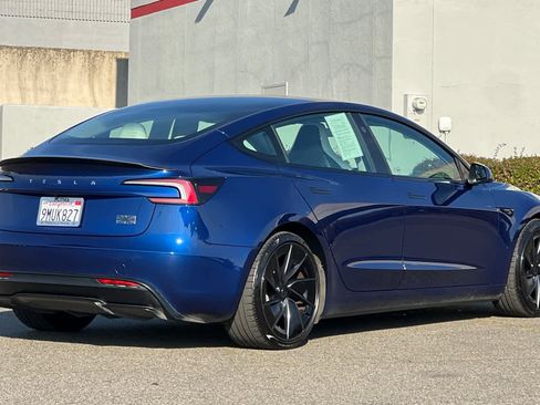 Used 2024 Tesla Model 3 Performance image 2