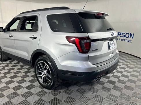 Used 2019 Ford Explorer Sport AWD/4WD image 8