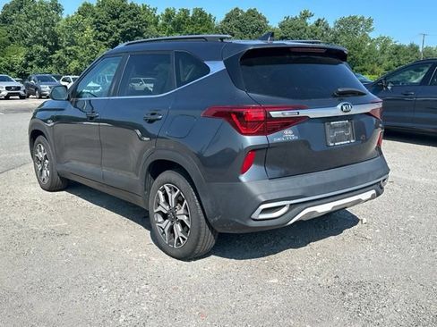 Used 2021 Kia Seltos EX AWD/4WD image 4