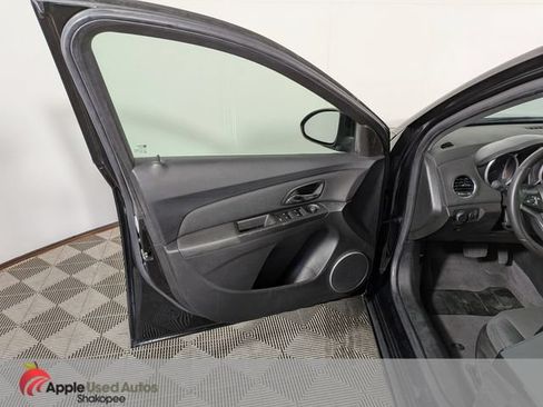Used 2012 Chevrolet Cruze LT FWD image 10