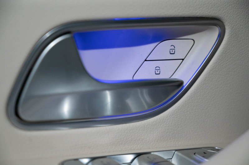 Certified 2025 Mercedes-Benz GLE 450e 4MATIC image 21