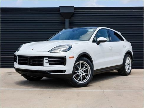 Certified 2025 Porsche Cayenne Coupe AWD/4WD image 1